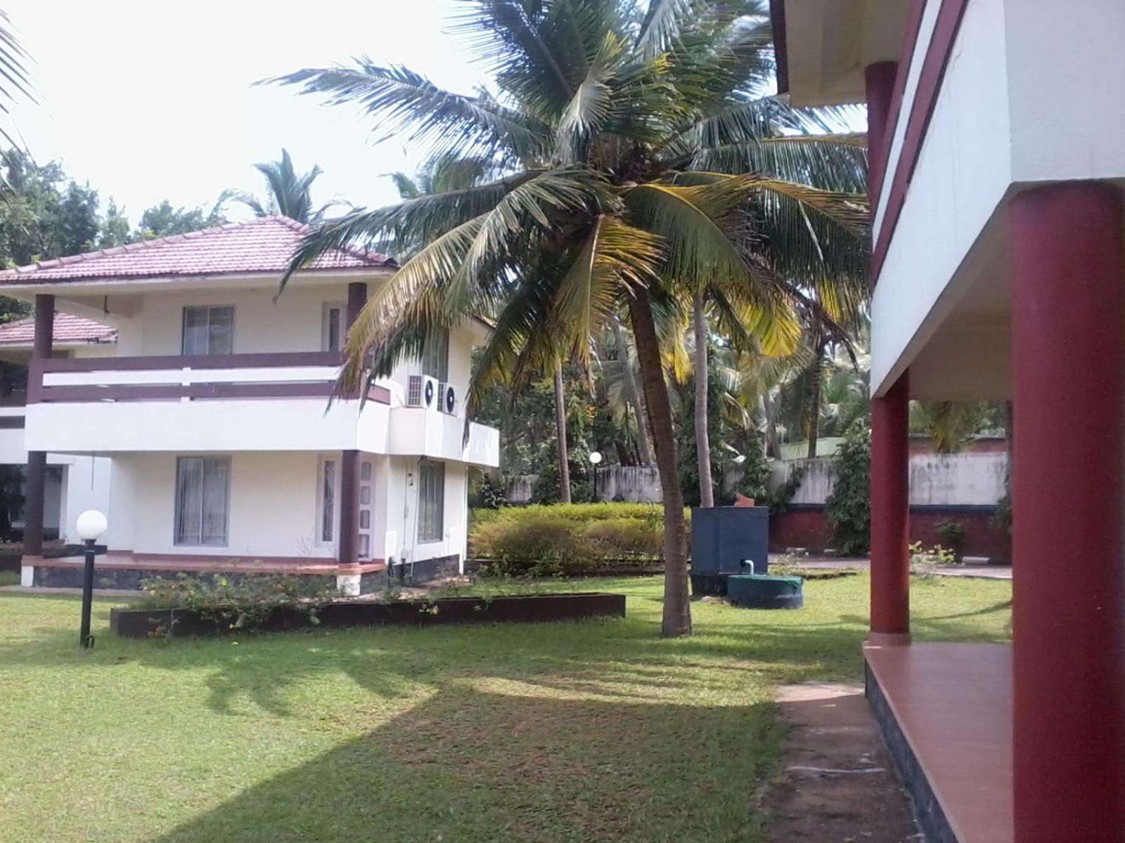 Kappad Beach Resort Chemancheri Exterior foto